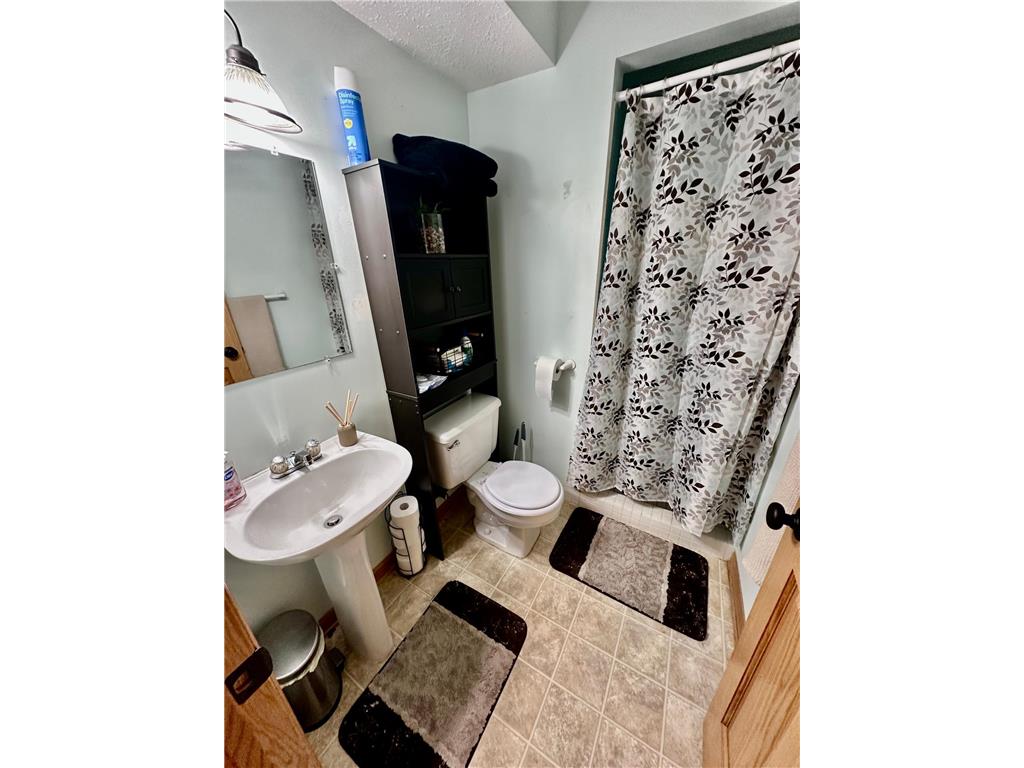 1455 Adams Street S Cambridge MN 55008 7070919 image25