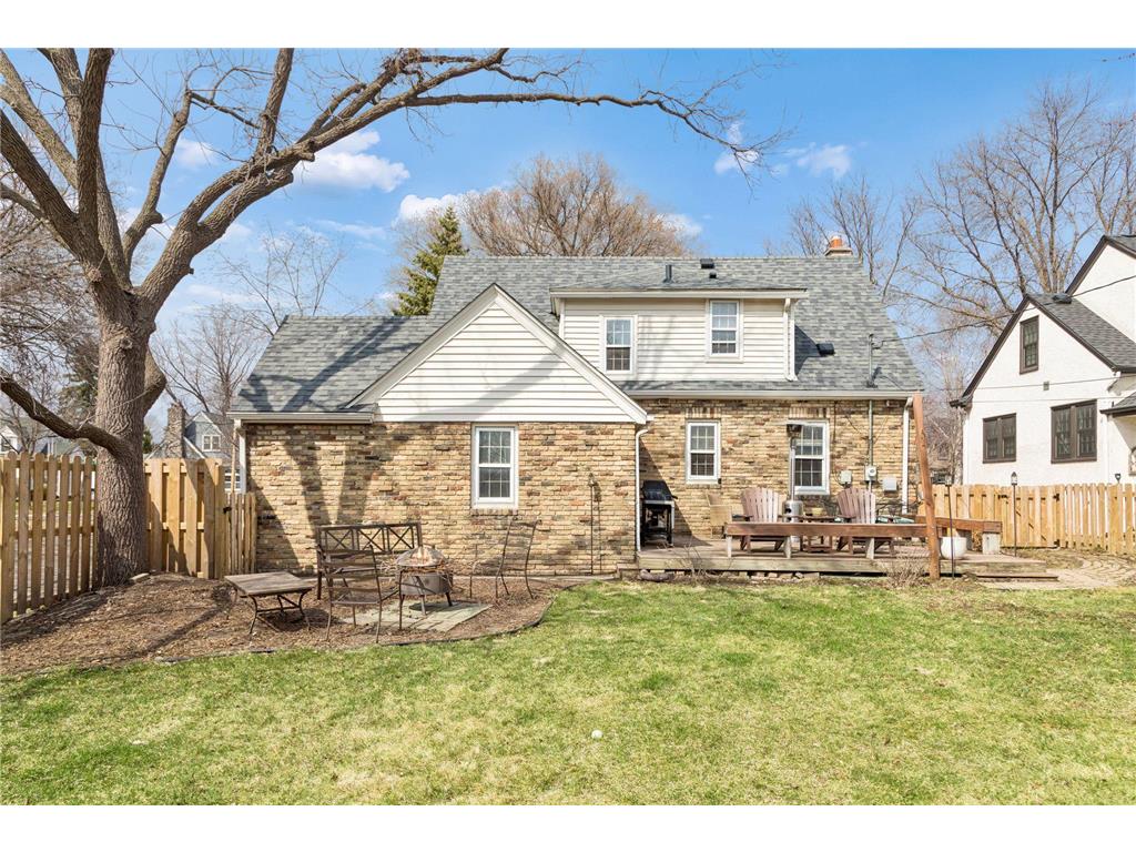 1456 Iowa Avenue W Falcon Heights MN 55108 7051347 image32