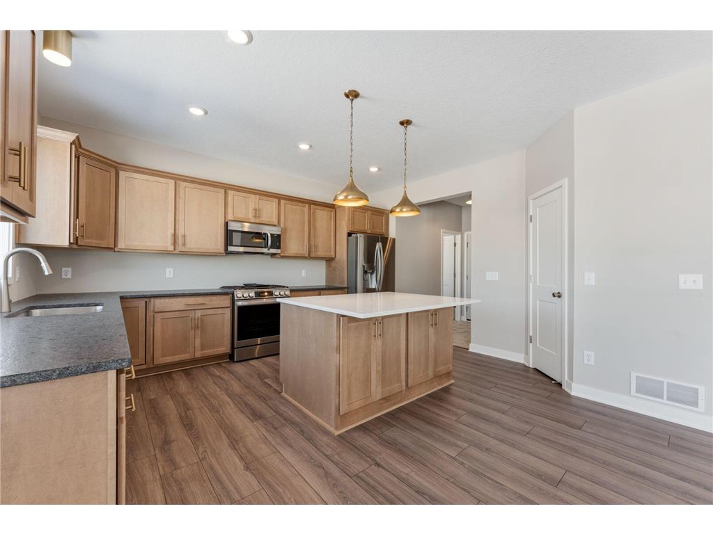 1457 143rd Street E Rosemount MN 55068 7062100 image10