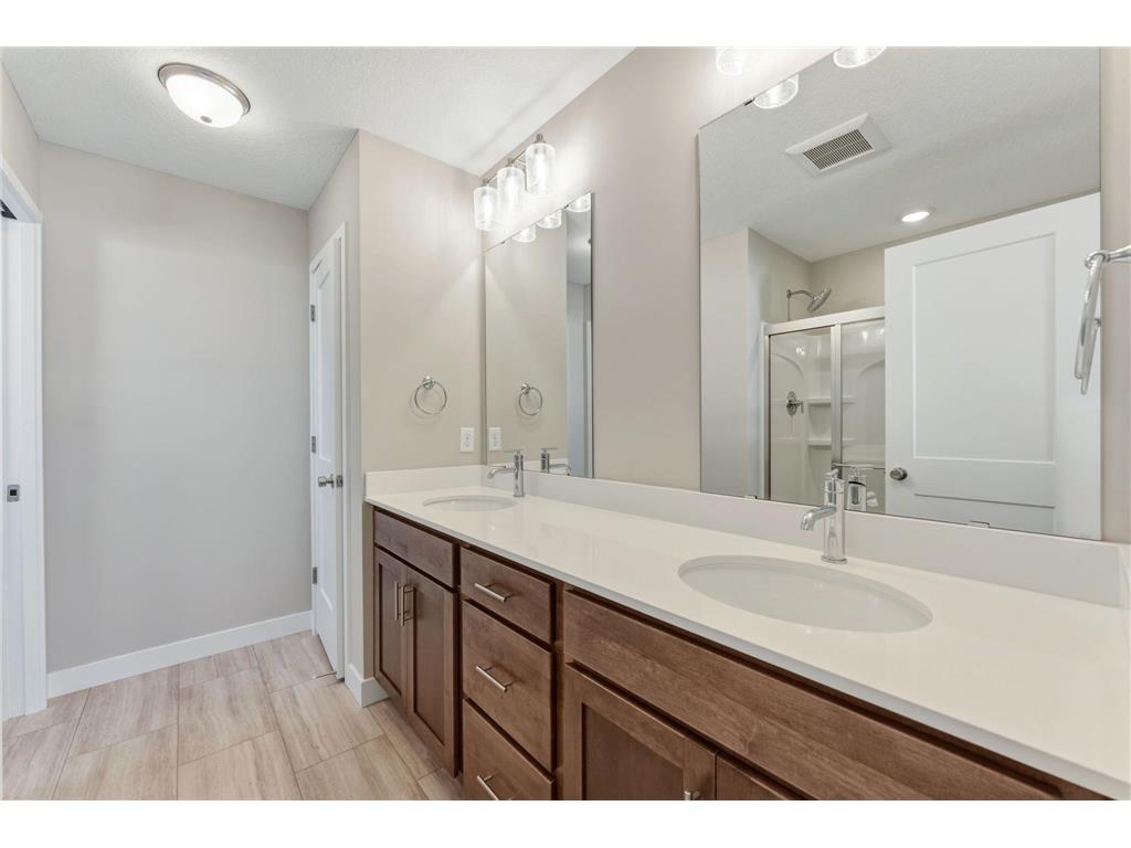 1457 143rd Street E Rosemount MN 55068 7062100 image18