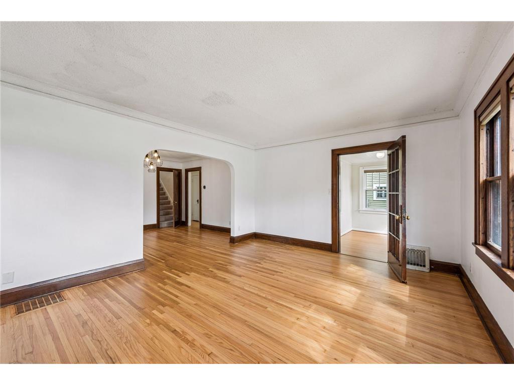 1457 Edgerton Street Saint Paul MN 55130 7071074 image17