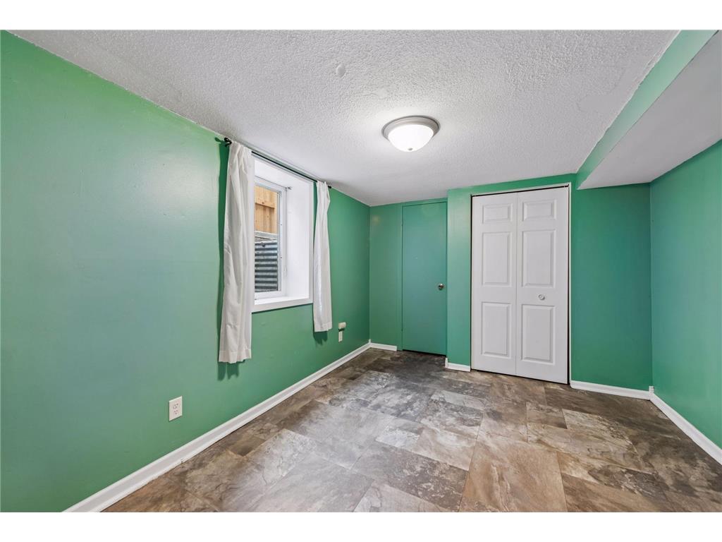 1457 Edgerton Street Saint Paul MN 55130 7071074 image32