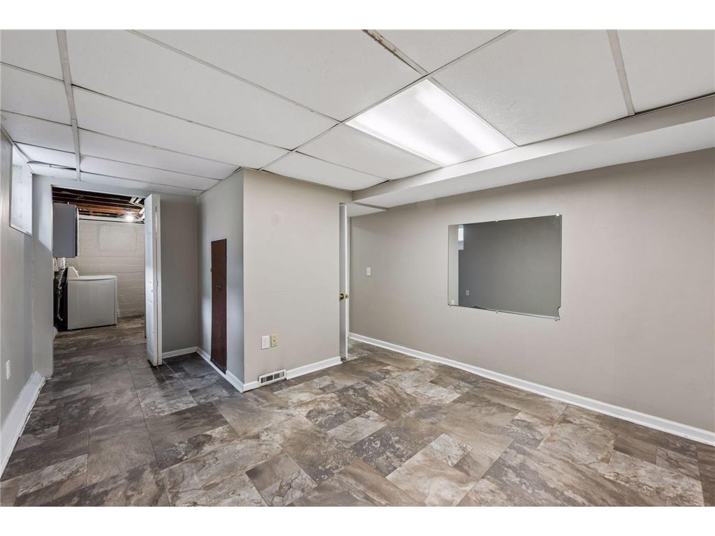 1457 Edgerton Street Saint Paul MN 55130 7071074 image37