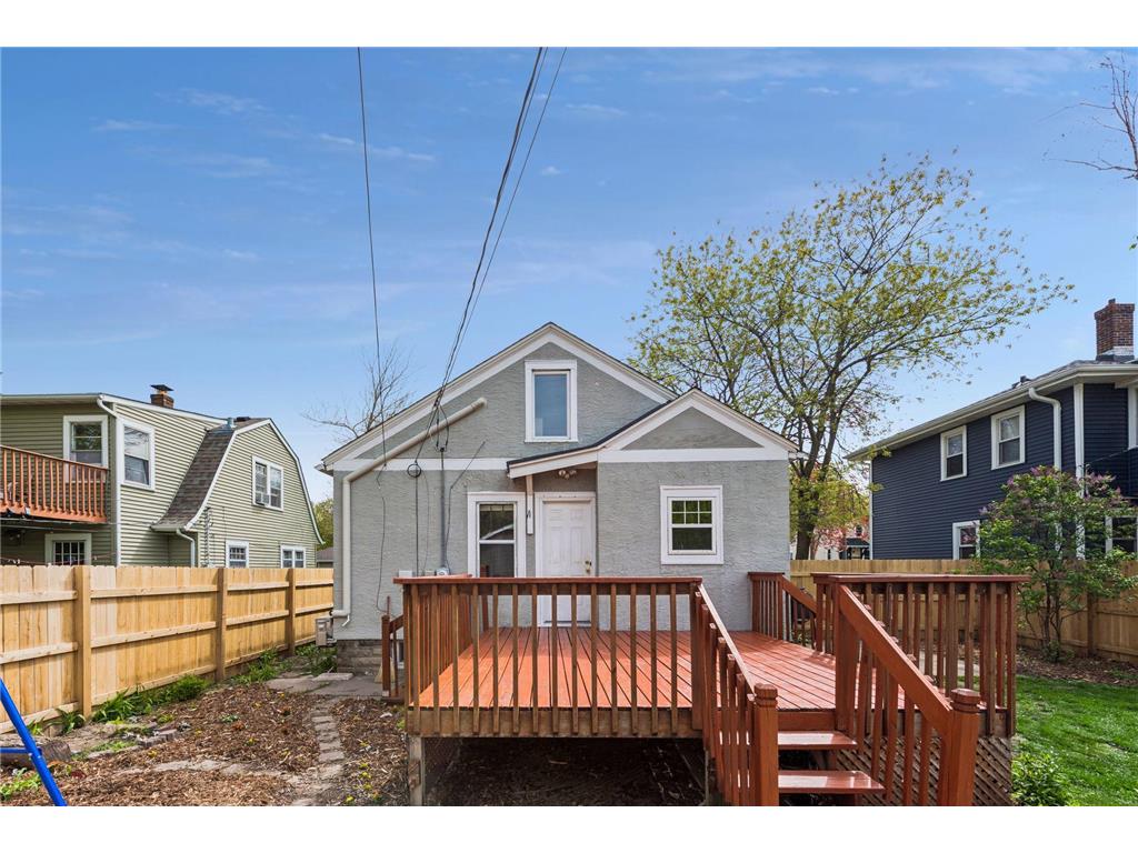 1457 Edgerton Street Saint Paul MN 55130 7071074 image41