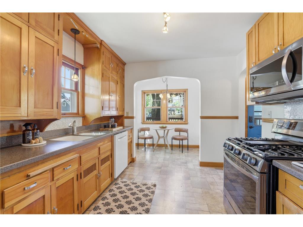 1457 Hoyt Avenue W Falcon Heights MN 55108 7071184 image16