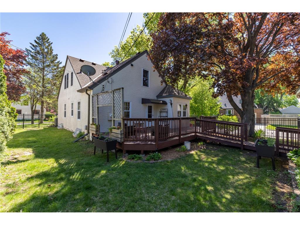 1457 Hoyt Avenue W Falcon Heights MN 55108 7071184 image46