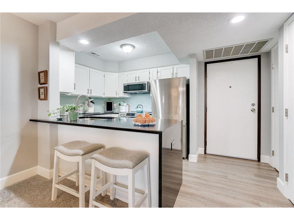 14575 Burma Avenue W #302 Rosemount MN 55068 6447244 image1