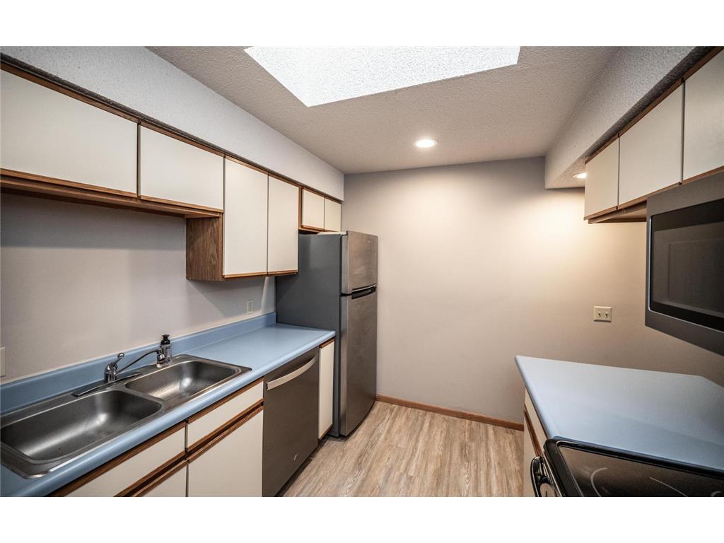 14575 Burma Avenue W #303 Rosemount MN 55068 7063492 image10