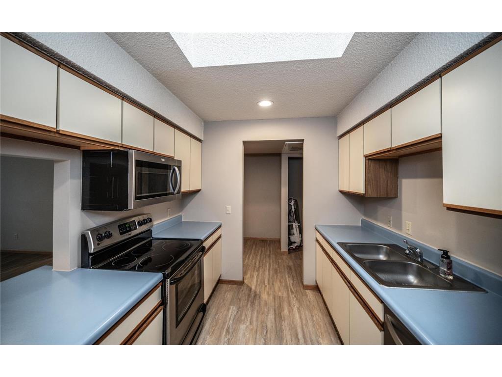 14575 Burma Avenue W #303 Rosemount MN 55068 7063492 image11