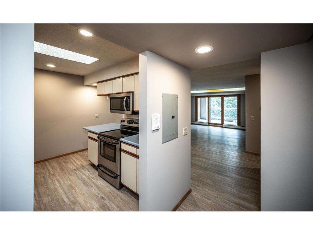 14575 Burma Avenue W #303 Rosemount MN 55068 7063492 image9
