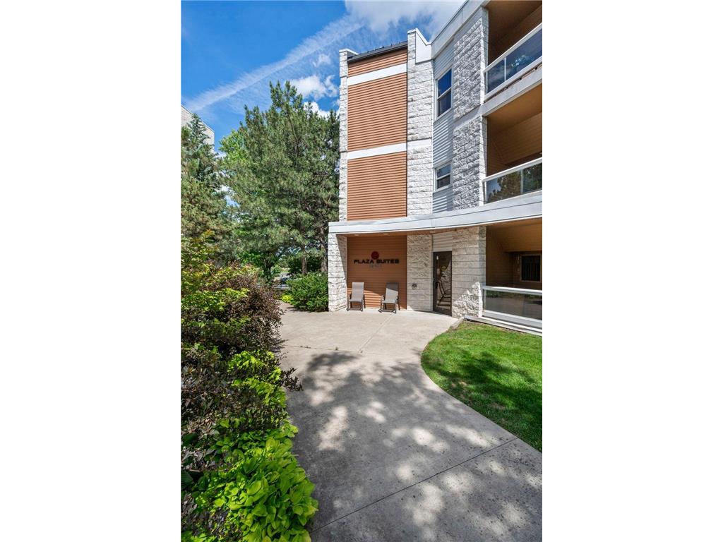 14575 Burma Avenue W #303 Rosemount MN 55068 7096058 image5
