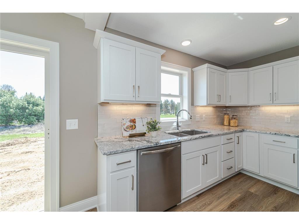 1458 Otter Way New Richmond WI 54017 6768114 image17