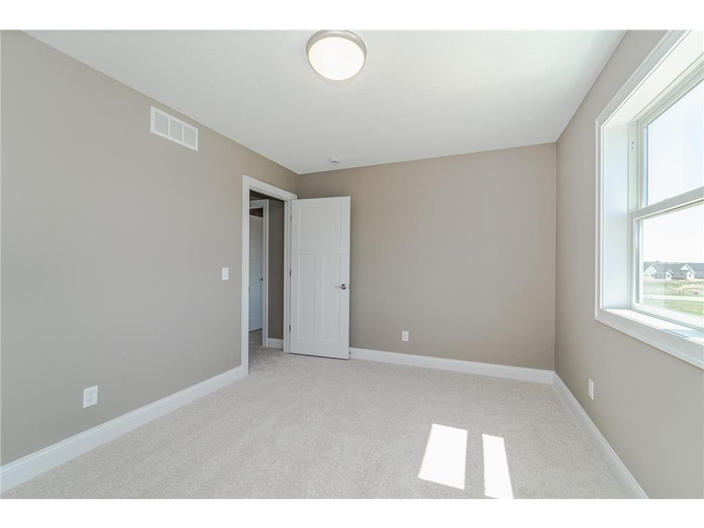 1458 Otter Way New Richmond WI 54017 6768114 image37