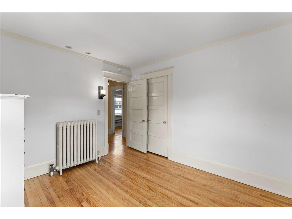 1458 W 33rd Street Minneapolis MN 55408 6741035 image30