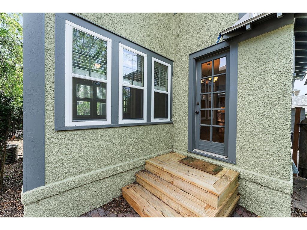 1458 W 33rd Street Minneapolis MN 55408 6741035 image40