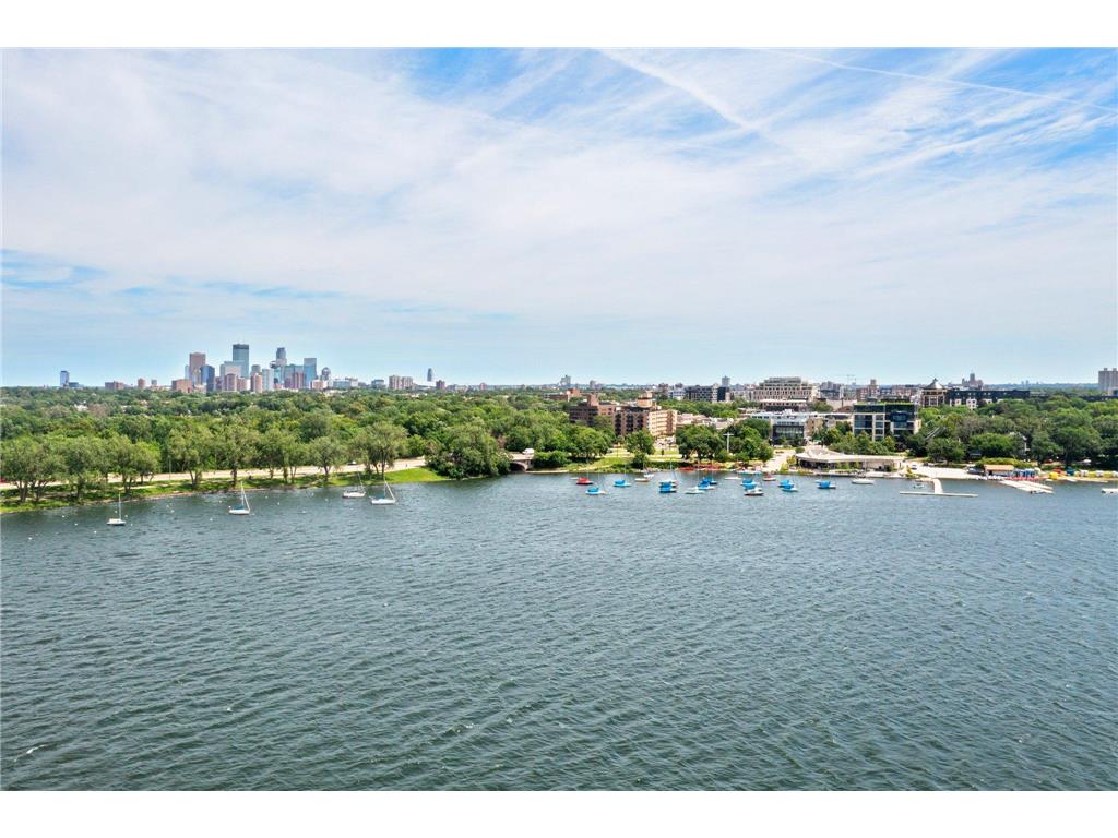 1458 W 33rd Street Minneapolis MN 55408 6741035 image53