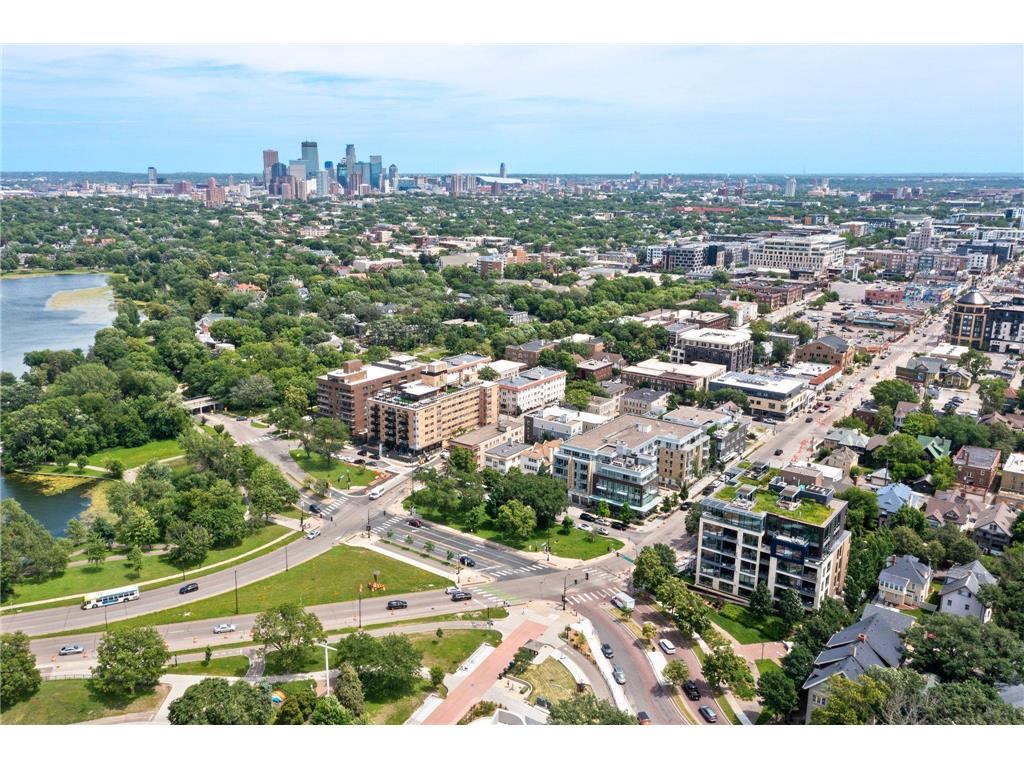 1458 W 33rd Street Minneapolis MN 55408 6741035 image56