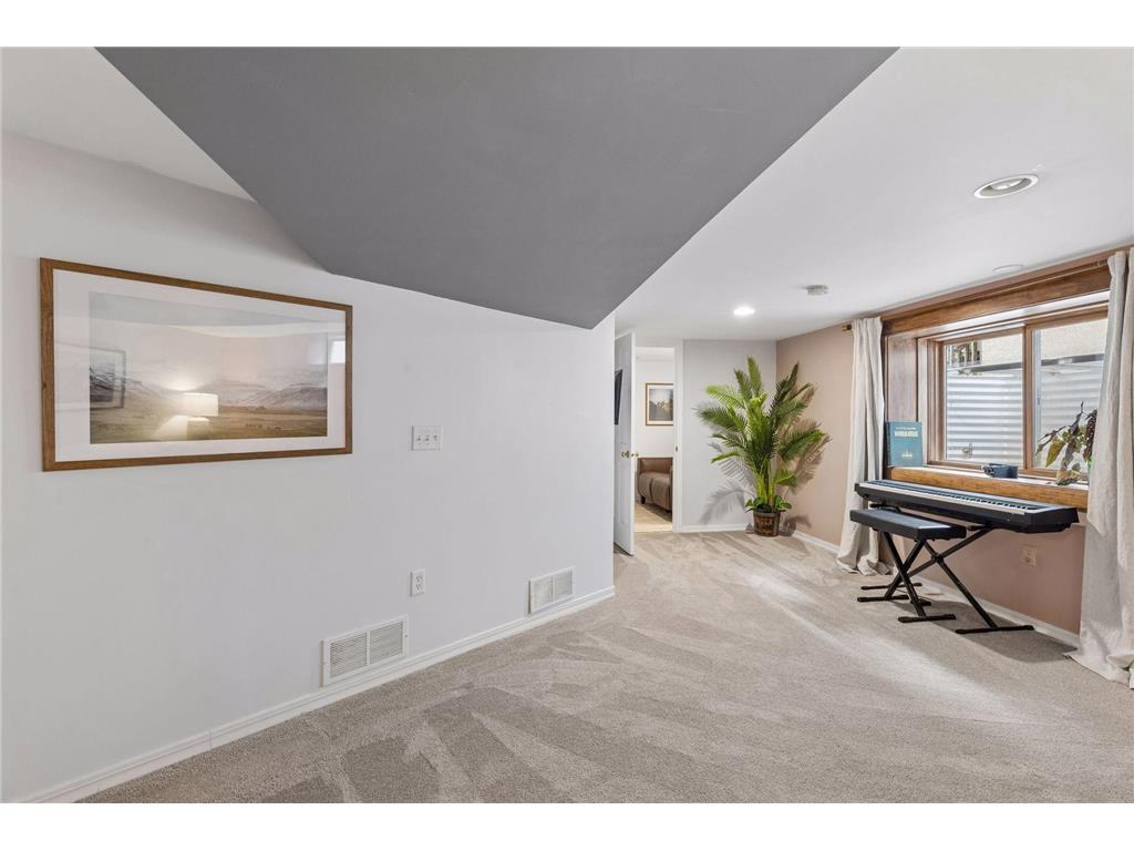 1459 Pascal Street N Saint Paul MN 55108 7104068 image37