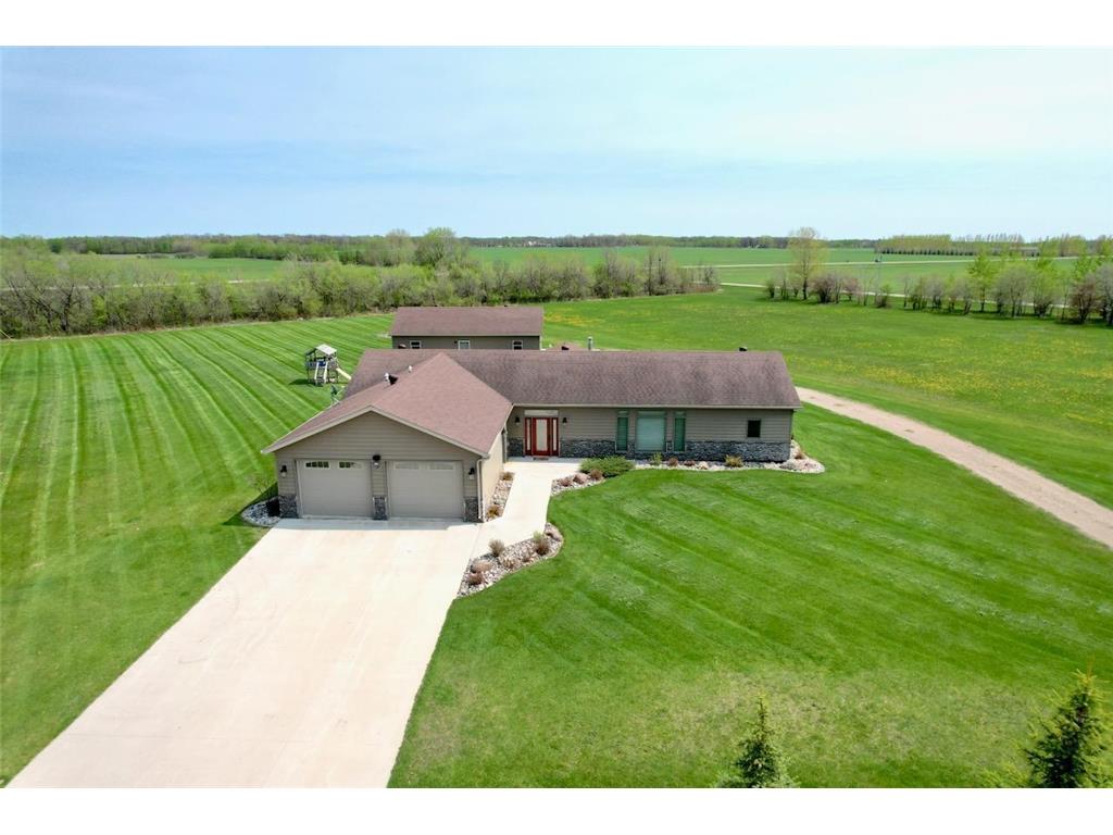 14594 138th Avenue NE Thief River Falls MN 56701 6538459 image1