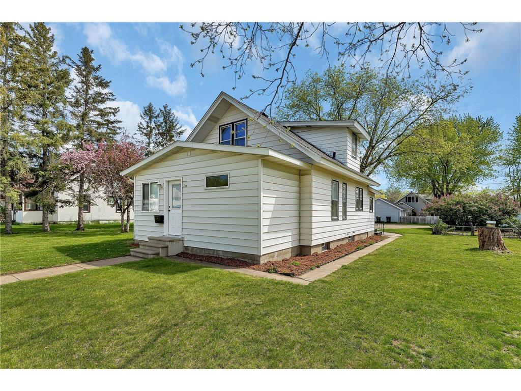 146 4th Avenue N Waite Park MN 56387 6532790 image1