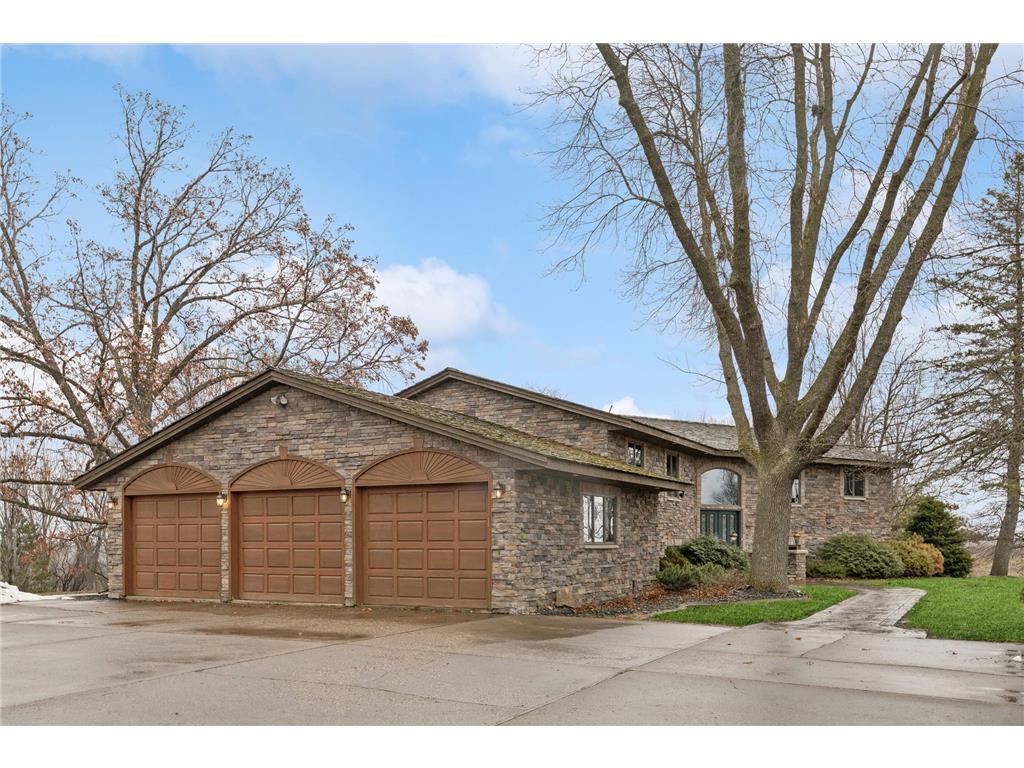 146 W Warner Street, Ellsworth, WI, 54011 MLS 6511021 Edina Realty