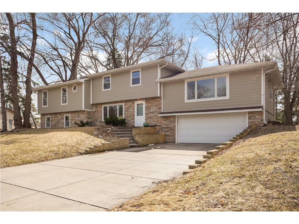 1460 Red Cedar Road Eagan MN 55121 6677131 image1