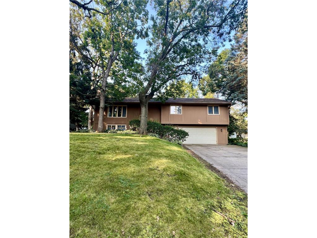 1460 Windemere Drive NE Fridley MN 55421 6582874 image1