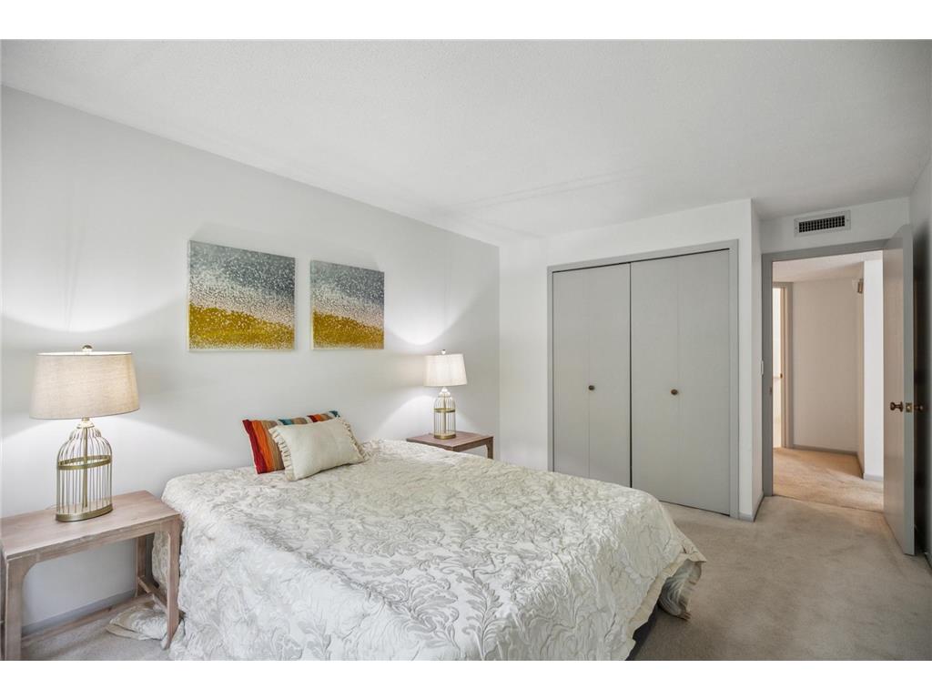 14601 Atrium Way #329 Minnetonka MN 55345 6677650 image19