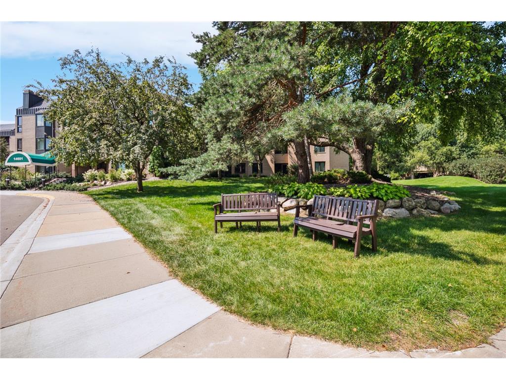 14601 Atrium Way #329 Minnetonka MN 55345 6677650 image45