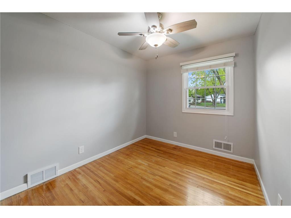 1461 Selby Avenue Saint Paul Park MN 55071 7068022 image10