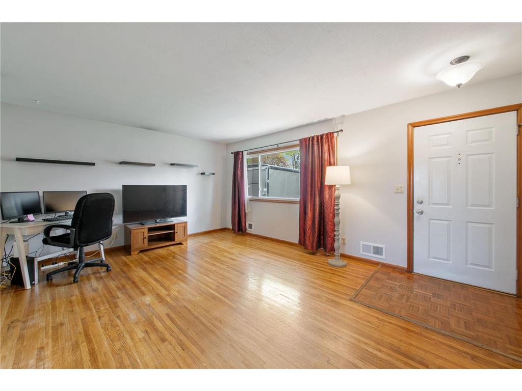 1461 Selby Avenue Saint Paul Park MN 55071 7068022 image3