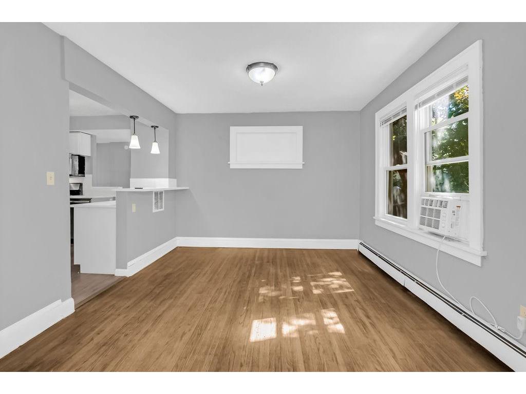1462 Carroll Avenue Saint Paul MN 55104 7109217 image10