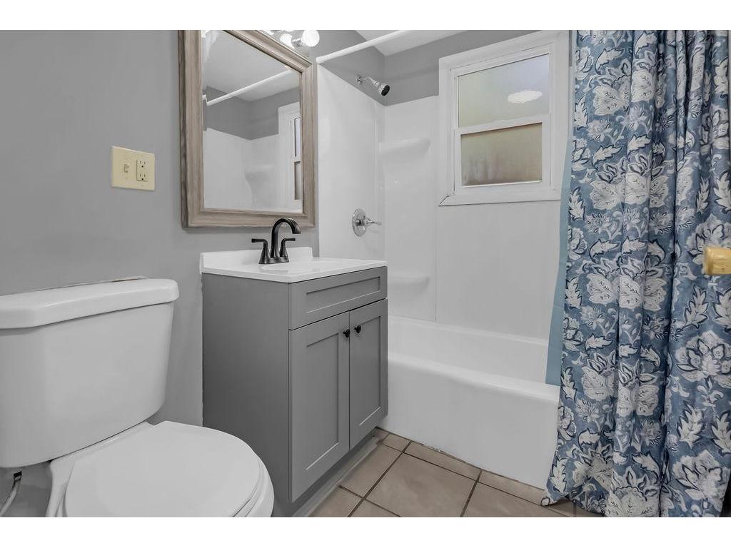 1462 Carroll Avenue Saint Paul MN 55104 7109217 image18