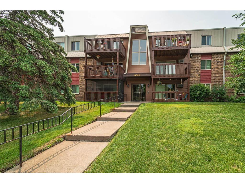 14620 Garrett Avenue #213 Apple Valley MN 55124 6388608 image1