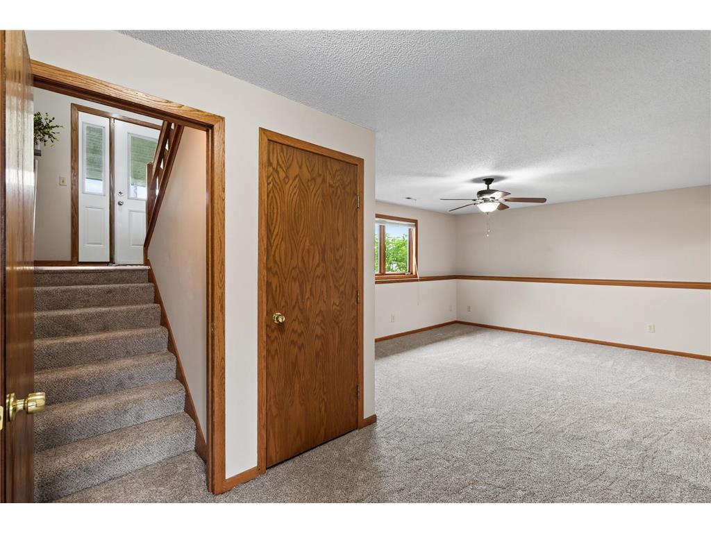 14620 Hayes Road Apple Valley MN 55124 7095796 image27