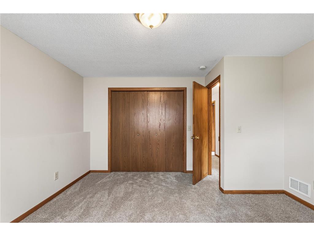 14620 Hayes Road Apple Valley MN 55124 7095796 image33