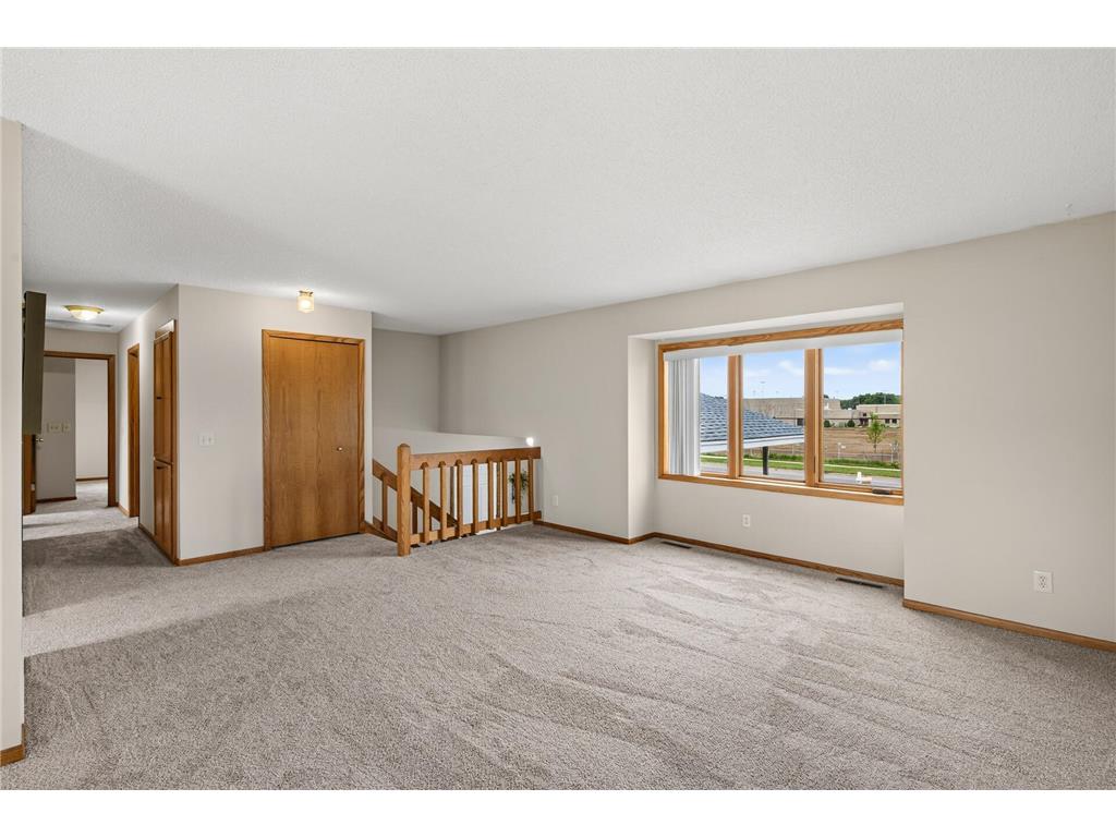14620 Hayes Road Apple Valley MN 55124 7095796 image4