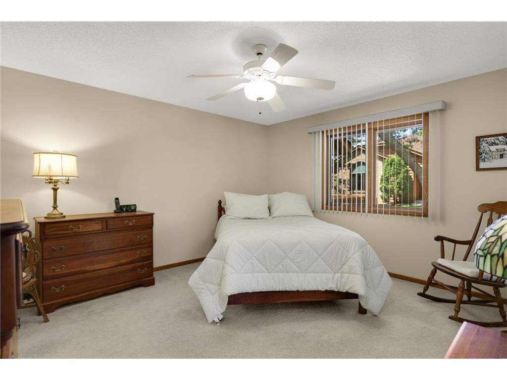 14629 Embassy Avenue Apple Valley MN 55124 7028122 image18