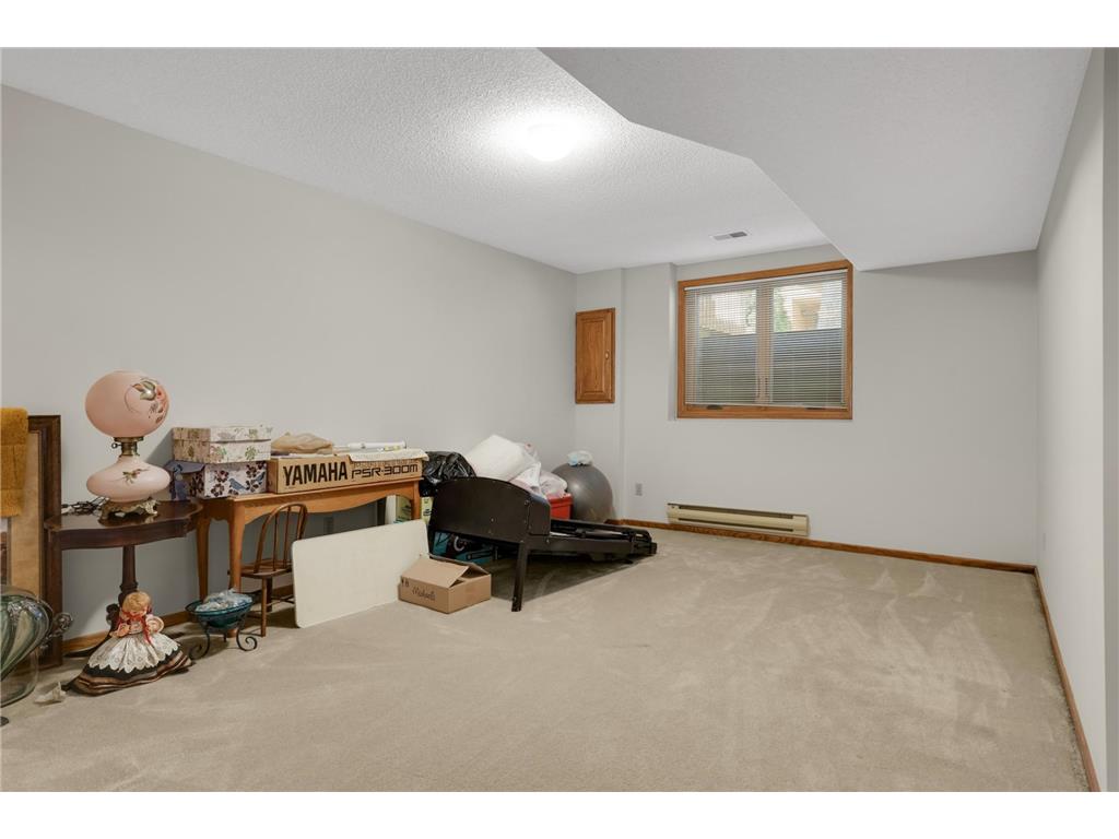 14629 Embassy Avenue Apple Valley MN 55124 7028122 image24
