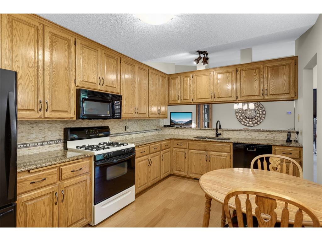 14629 Embassy Avenue Apple Valley MN 55124 7028122 image6