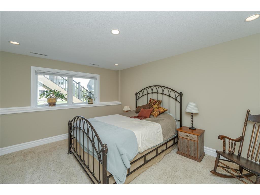 1463 Echo Ridge Street SW, Rochester, MN, 55902 MLS 6558634 Edina