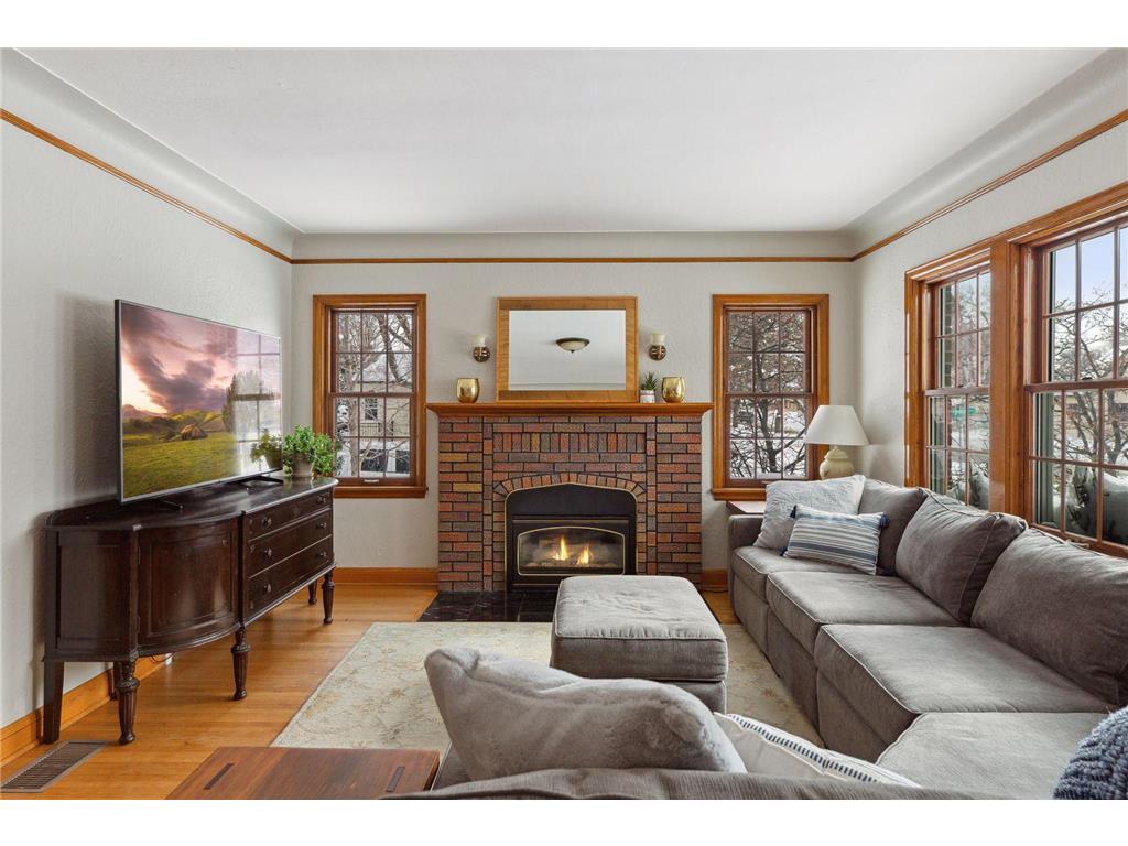 1463 Hoyt Avenue W Falcon Heights MN 55108 6313699 image1