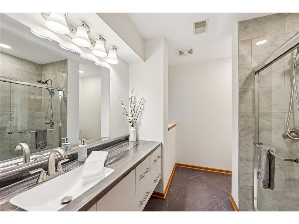 14638 Boulder Pointe Road Eden Prairie MN 55347 7033822 image22