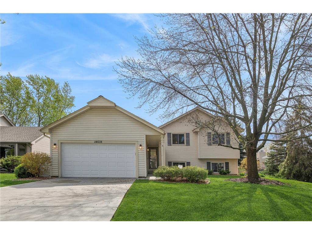 14638 Harrington Place Apple Valley MN 55124 6520900 image1