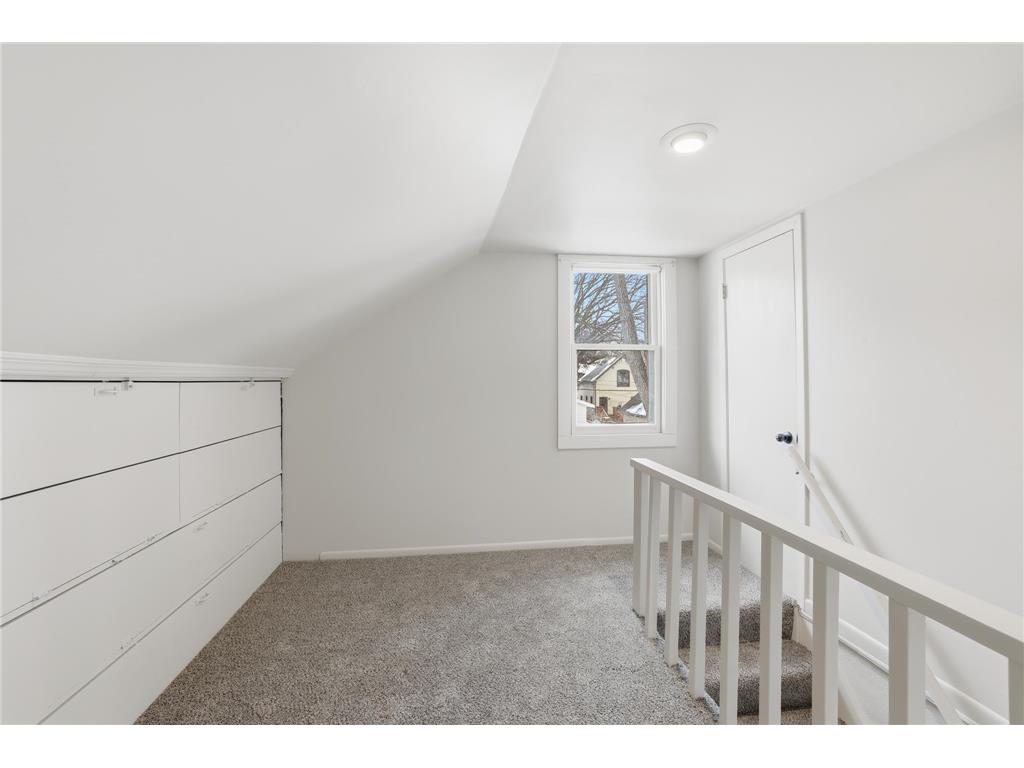 1464 Chelmsford Street Saint Paul MN 55108 7007189 image20