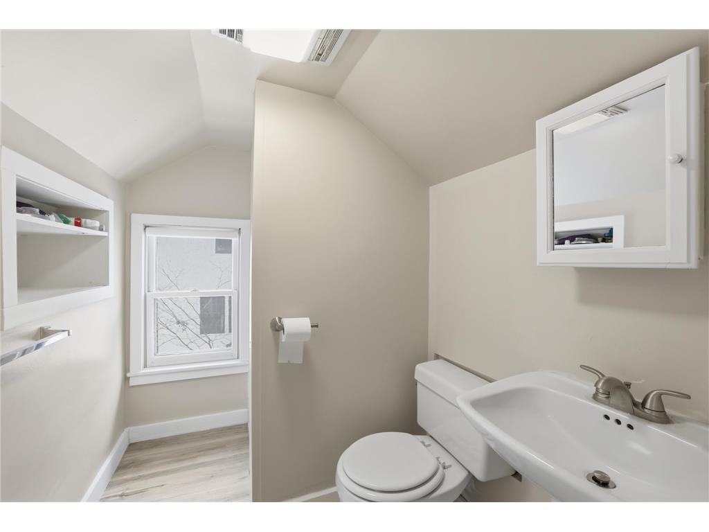 1464 Chelmsford Street Saint Paul MN 55108 7007189 image21