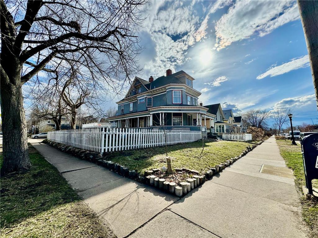 1464 Minnehaha Ave W Saint Paul MN 55104 7058761 image24