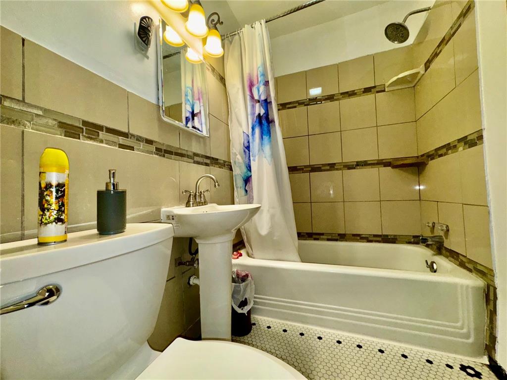 1464 Minnehaha Ave W Saint Paul MN 55104 7058761 image38