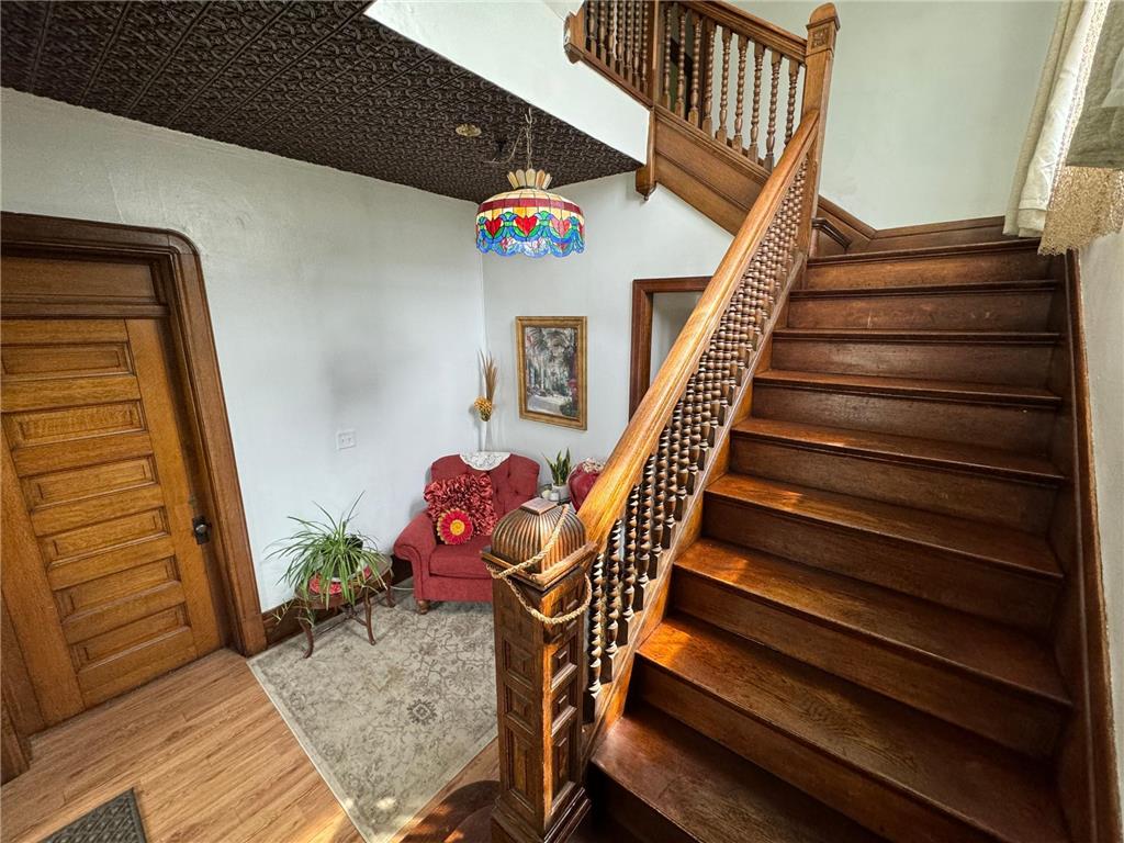 1464 Minnehaha Ave W Saint Paul MN 55104 7058761 image59