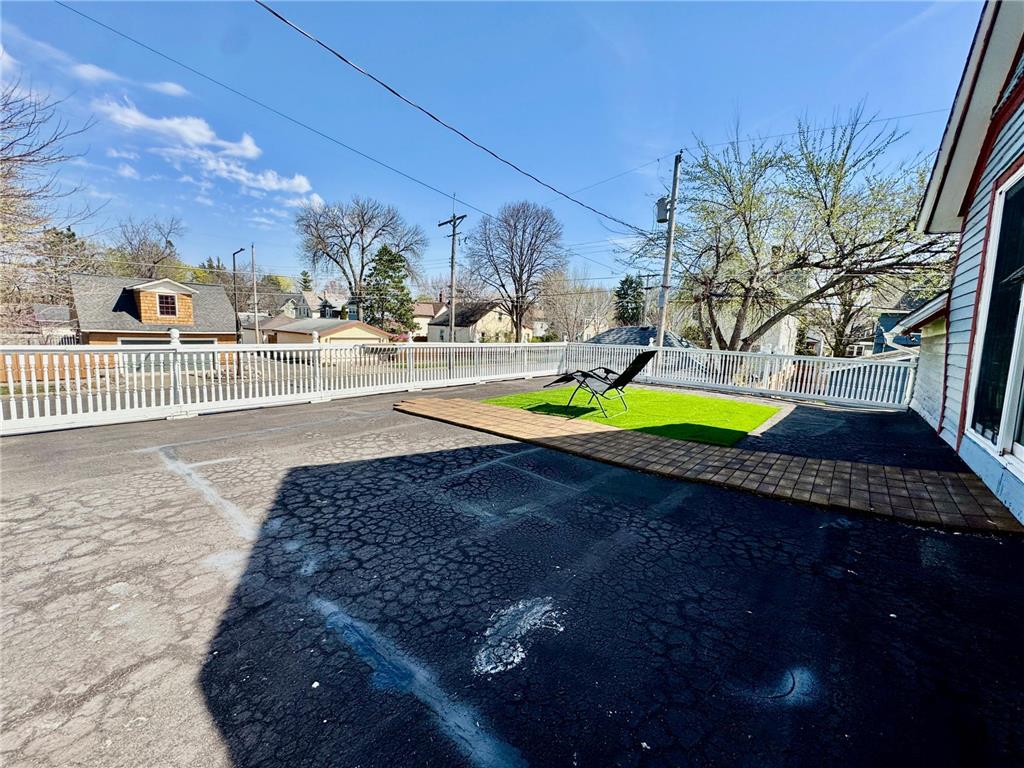 1464 Minnehaha Ave W Saint Paul MN 55104 7058761 image99